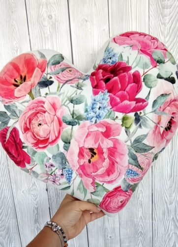 Poduszka Serce w Rozkwicie